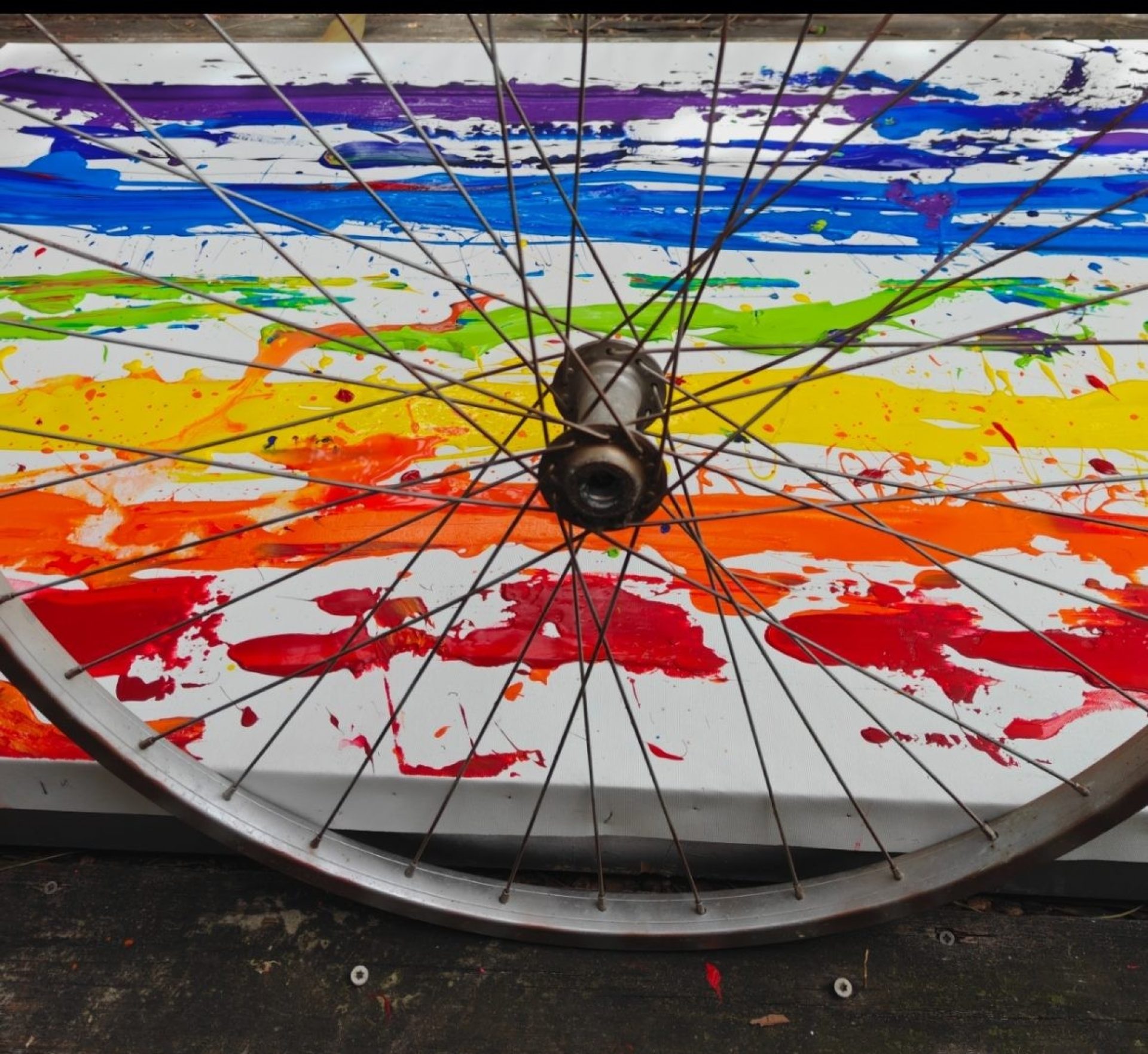 (by)Cycles of life and peace