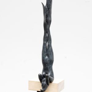 Germoglio 1, 2018,  Bronzo con asta di supporto, 10x10x32cm