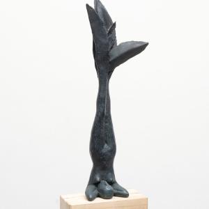 Germoglio 2, 2020, Bronzo con asta di supporto, 12x6x35cm